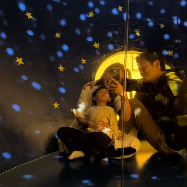 江若琳車禍後遊日散心曬全家福 老公蕭唯展「玩命式」留言反被讚窩心 