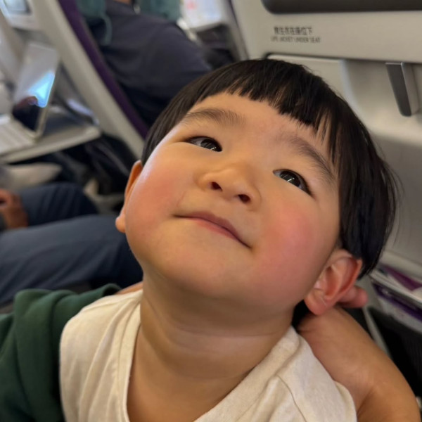 江若琳車禍後遊日散心曬全家福 老公蕭唯展「玩命式」留言反被讚窩心 