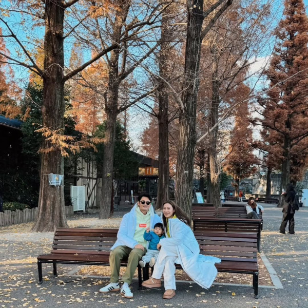 江若琳車禍後遊日散心曬全家福 老公蕭唯展「玩命式」留言反被讚窩心 