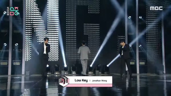 韓國二代女團成員曬香港取景婚照!霓虹燈/電車景拍出港式復古氛圍