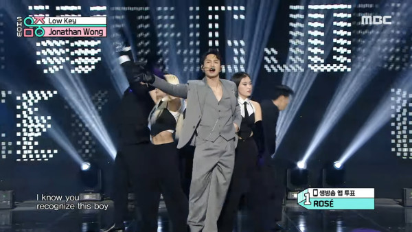 韓國二代女團成員曬香港取景婚照!霓虹燈/電車景拍出港式復古氛圍