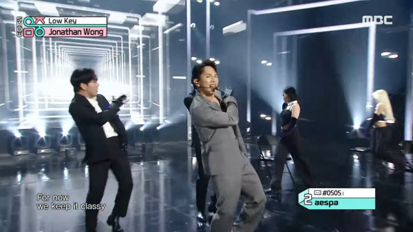 韓國二代女團成員曬香港取景婚照!霓虹燈/電車景拍出港式復古氛圍