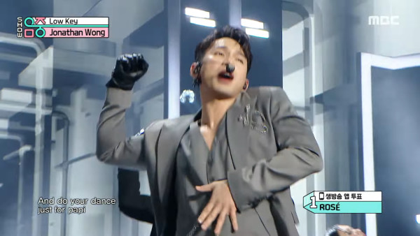 韓國二代女團成員曬香港取景婚照!霓虹燈/電車景拍出港式復古氛圍