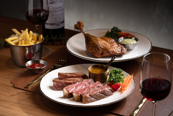 銅鑼灣美食｜新店平價低調高質扒房   澳洲M8和牛里脊／油封鴨腿／安格斯級封門柳／法式油封鴨腿  附2大新張開幕優惠