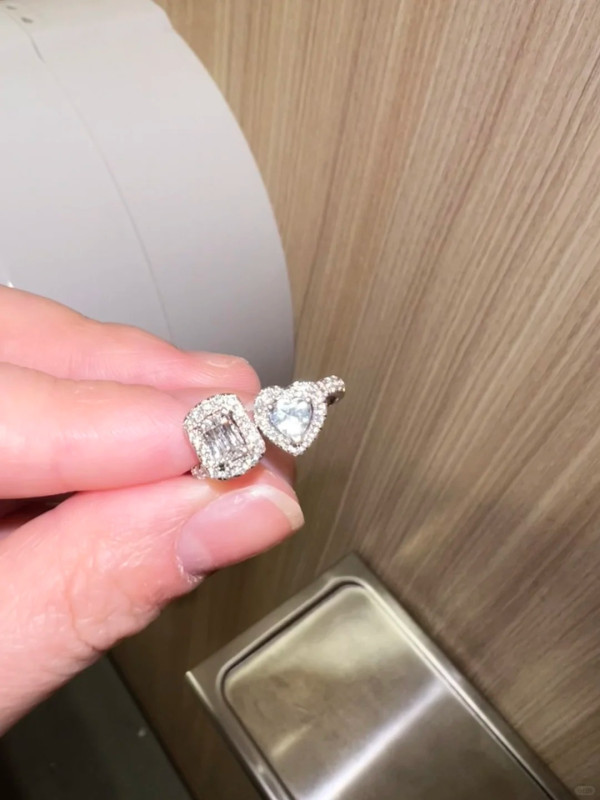 內地客呻日本核輻射導致傷口增生 網民意見一面倒：每天著防輻射服出門？ 