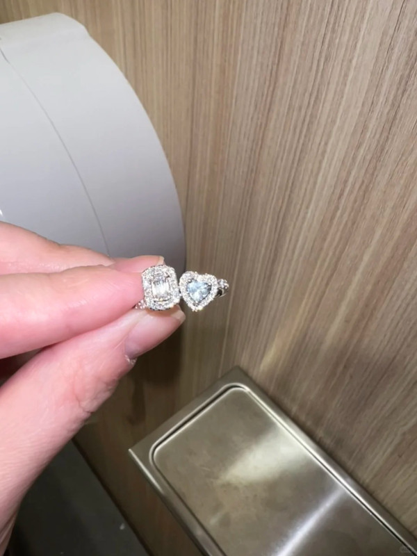 內地客呻日本核輻射導致傷口增生 網民意見一面倒：每天著防輻射服出門？ 