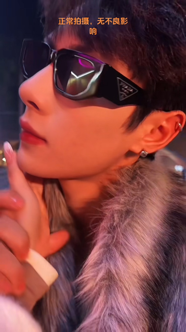 聖誕節歡樂谷再推男色經濟 爆肌型男全面進場 季節限定可一不可再