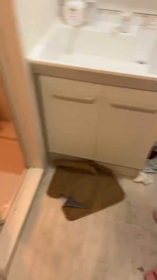 日本打工內地人呻港人嫌棄說普通話 網民批：你打工仲要客人遷就你？ 