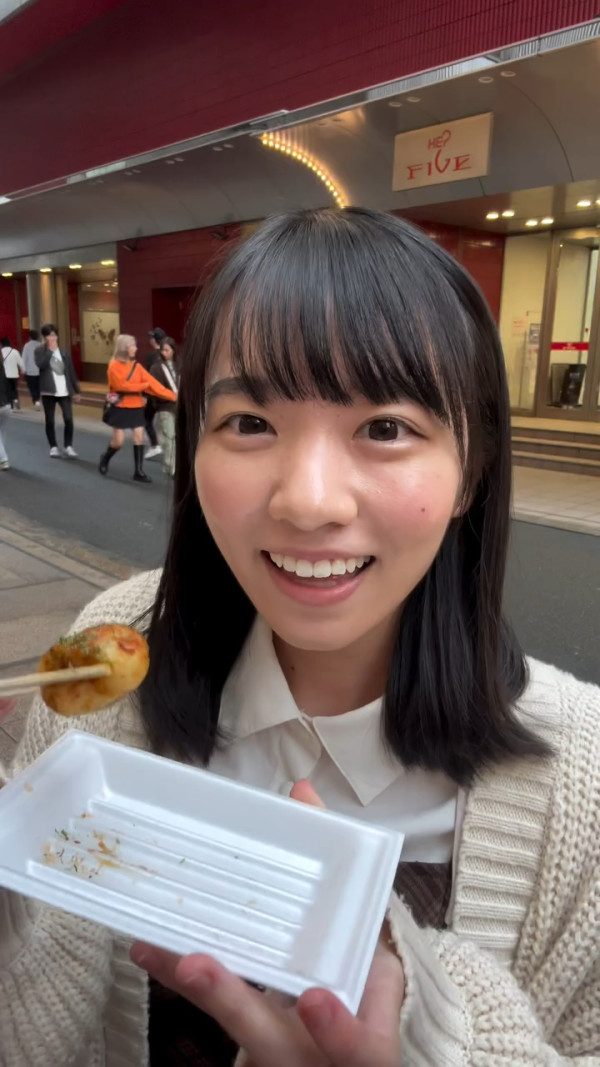 日本美女Coser疑偷電單車被捕 真身竟是39歲大叔 網民：1線索早見端倪 