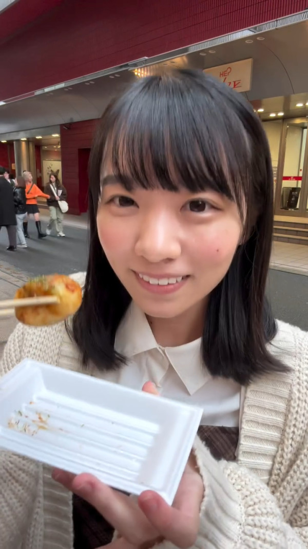 日本美女Coser疑偷電單車被捕 真身竟是39歲大叔 網民：1線索早見端倪 