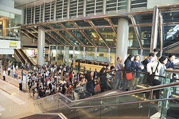 冬日美食節2025︱12.25一連5日會展開鑼 農夫、Dear Jane舞台表演+免費試食（持續更新）