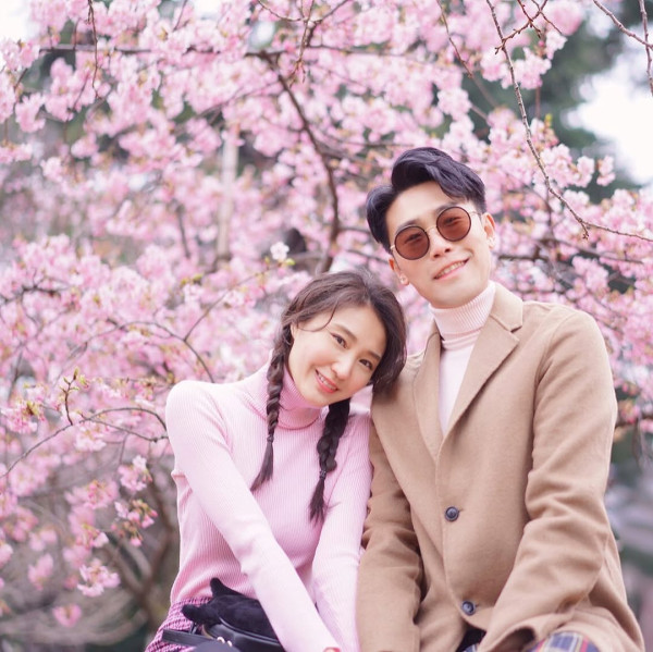 TVB主持自駕遊日遇大雪 車子驚變「雪糕車」獲熱心人借一物助融雪 網友反提醒要小心？ 