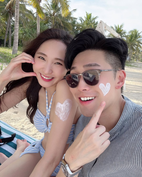 TVB主持自駕遊日遇大雪 車子驚變「雪糕車」獲熱心人借一物助融雪 網友反提醒要小心？ 