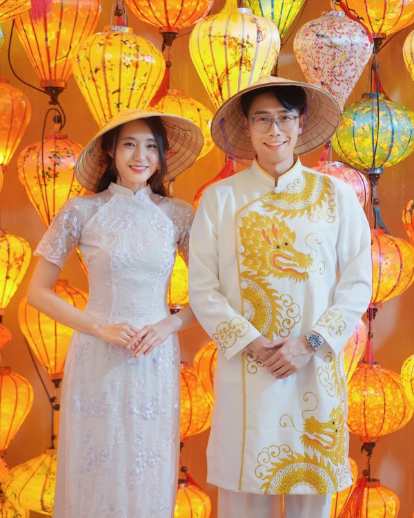 TVB主持自駕遊日遇大雪 車子驚變「雪糕車」獲熱心人借一物助融雪 網友反提醒要小心？ 