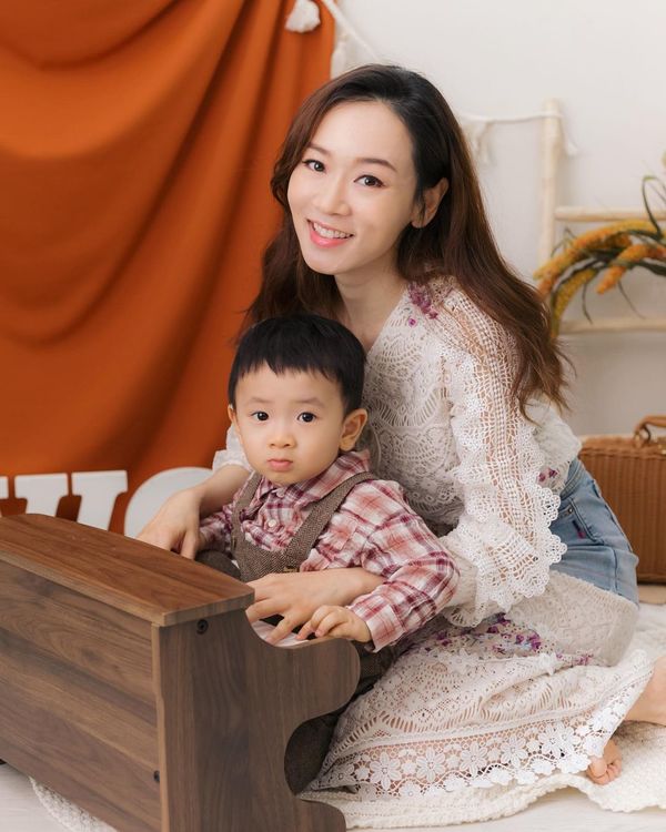 楊思琦出新歌激罕談圈外神秘老公身份 揭直播爆喊原因不介意另一半現真身