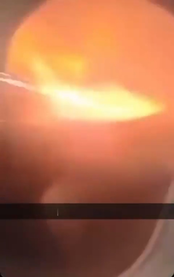 加拿大航空飛機降落時起火 恐怖現場片段曝光！窗外一片火光 