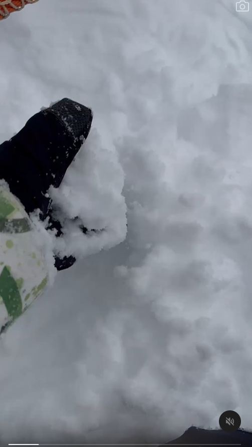 有片|內地男為流量亂入日本馬拉松 無視現場職員阻止 中日網民齊炮轟