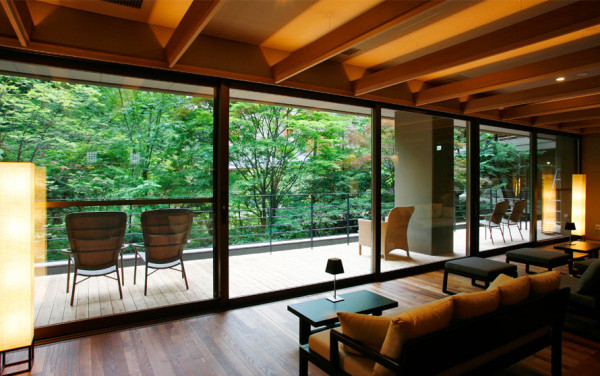 日本4大人氣溫泉+住宿推介丨私人風呂／望富士山／浪漫雪景 