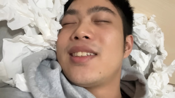 內地男靠睇4千套AV學日文 成功通過N2檢定 點名感謝4大女優 