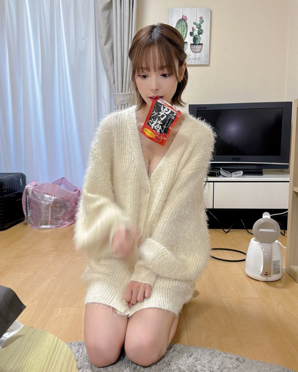 內地男靠睇4千套AV學日文 成功通過N2檢定 點名感謝4大女優 