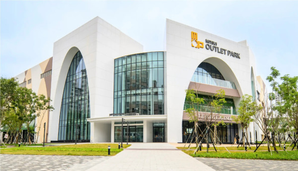 台北Outlet｜2026台北三大Outlet推薦！交通方法/商鋪品牌/特色一覽 