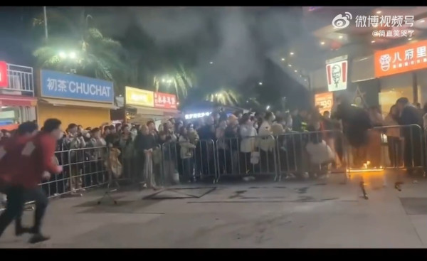 內地7歲童感冒咳出八嚿腹肌 專家解釋原因 網民:健身都慳返