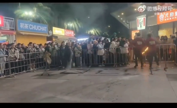 內地7歲童感冒咳出八嚿腹肌 專家解釋原因 網民:健身都慳返