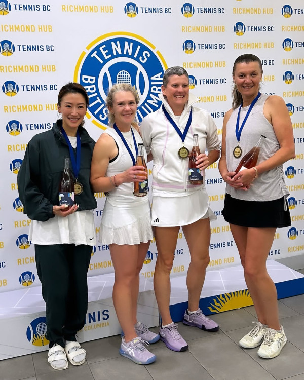 42歲謝婷婷神隱加拿大凍齡近照曝光！隱居二千萬豪宅相夫教女！ 