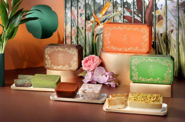 新年禮盒2025｜逾20間精選新年禮盒及賀年糕點推介   早鳥優惠！開心果椰汁年糕／錦鯉年糕／卡通禮盒