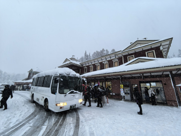 銀山溫泉冬季遊玩注意！3 大旅客限制懶人包 交通、時間、門票全攻略