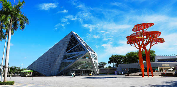 深圳地鐵13號線開通！ 直達深圳灣口岸｜鄰近食玩攻略 