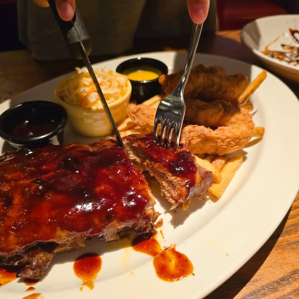 台北Outlet｜2026台北三大Outlet推薦！交通方法/商鋪品牌/特色一覽 