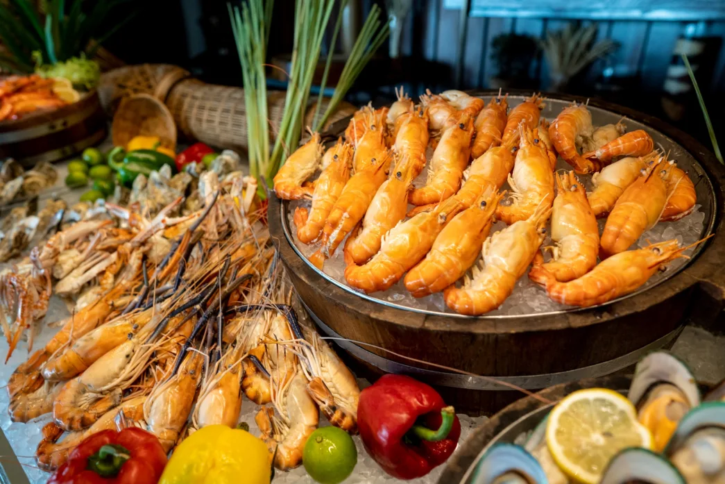 曼谷自助餐2025|14間曼谷海鲜自助餐推薦!四季酒店/彩虹雲霄酒店/萬豪酒店