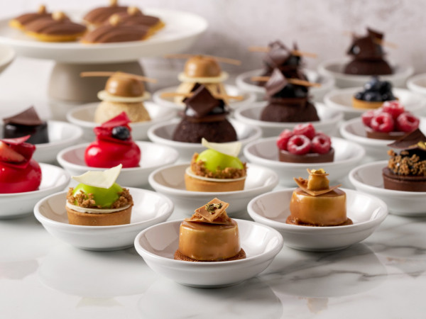 曼谷自助餐2025|14間曼谷海鲜自助餐推薦!四季酒店/彩虹雲霄酒店/萬豪酒店