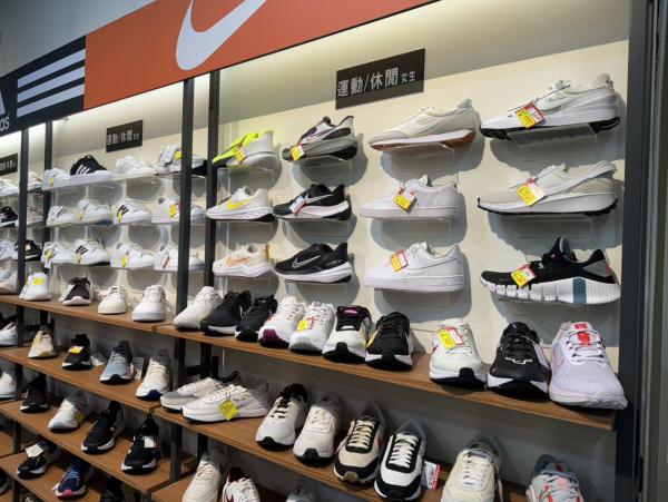 台北Outlet｜2026台北三大Outlet推薦！交通方法/商鋪品牌/特色一覽 