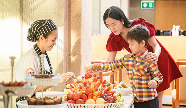 曼谷自助餐2025|14間曼谷海鲜自助餐推薦!四季酒店/彩虹雲霄酒店/萬豪酒店