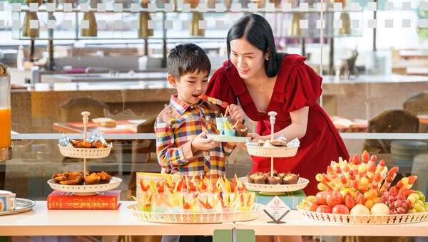 曼谷自助餐2025|14間曼谷海鲜自助餐推薦!四季酒店/彩虹雲霄酒店/萬豪酒店