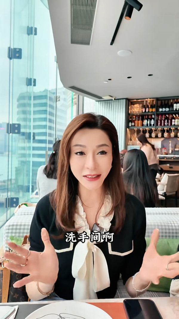 70年前「空姐入職條件」曝光！19項徵婚式要求！網民：交友APP定選女團？ 