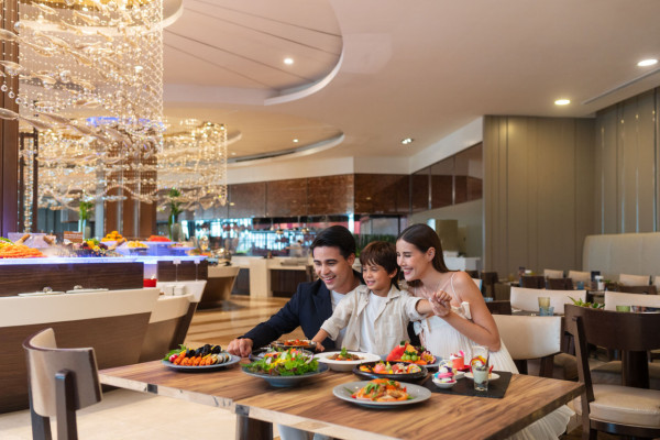 曼谷自助餐2025|14間曼谷海鲜自助餐推薦!四季酒店/彩虹雲霄酒店/萬豪酒店