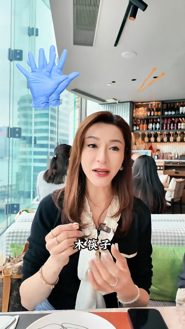 70年前「空姐入職條件」曝光！19項徵婚式要求！網民：交友APP定選女團？ 