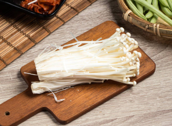 止咳方法｜中醫推30款白色食物助止咳！修復黏膜驅風邪／附5潤肺潤喉止咳湯水