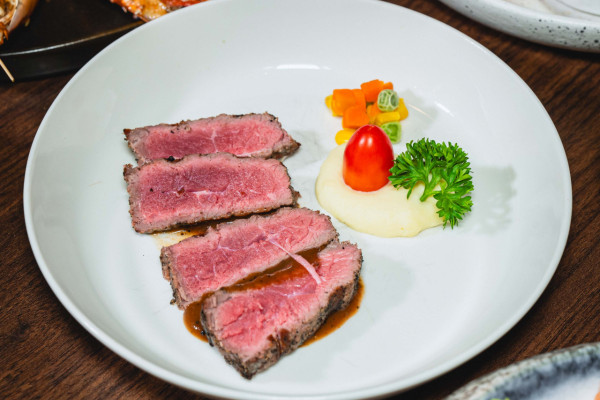 曼谷自助餐2025|14間曼谷海鲜自助餐推薦!四季酒店/彩虹雲霄酒店/萬豪酒店