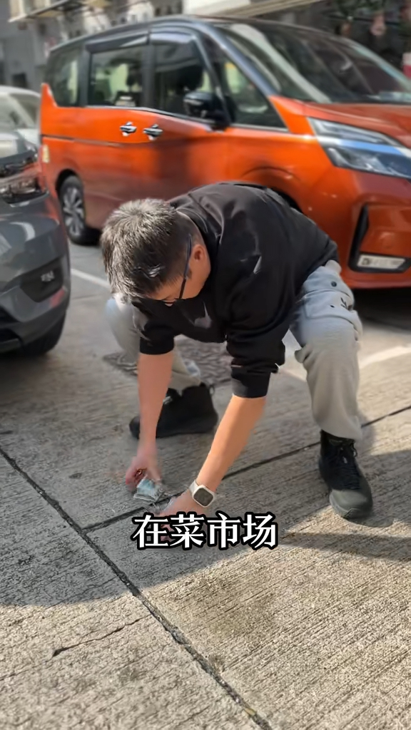 57歲男星東莞音樂會滯銷 多首名曲曾紅遍中港台 如今4折仍無人問津 