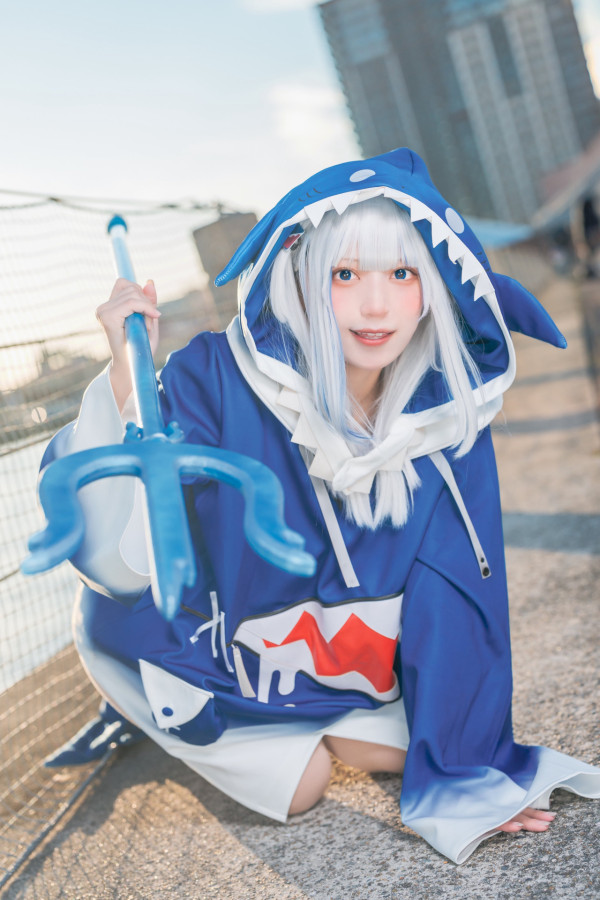 Hololive星街彗星Cosplay 戰鬥女僕造型 眼鏡打扮優雅萌呆