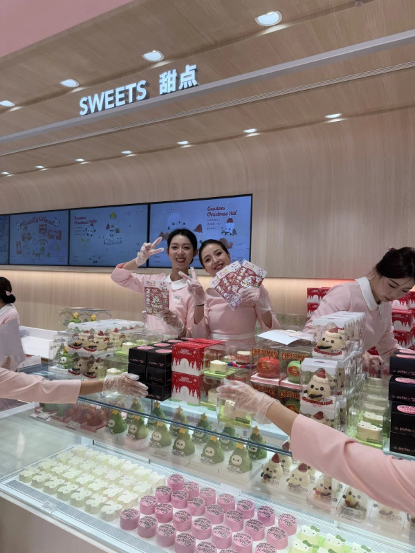 有片|重慶推全新笨豬跳恐怖玩法 直接面前割斷繩飛墜 70歲都玩得?