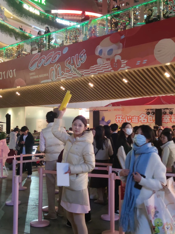 有片|重慶推全新笨豬跳恐怖玩法 直接面前割斷繩飛墜 70歲都玩得?