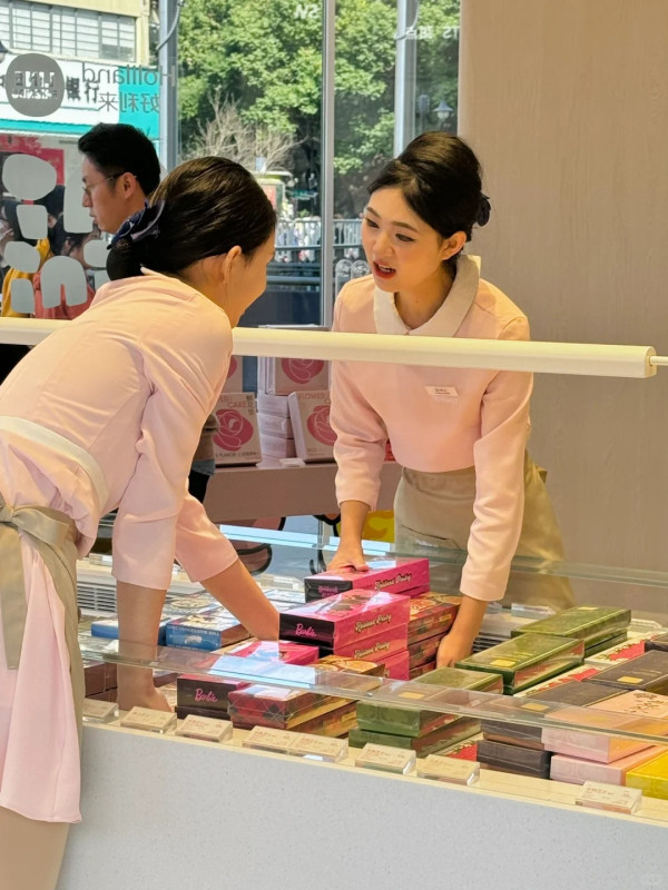 有片|重慶推全新笨豬跳恐怖玩法 直接面前割斷繩飛墜 70歲都玩得?