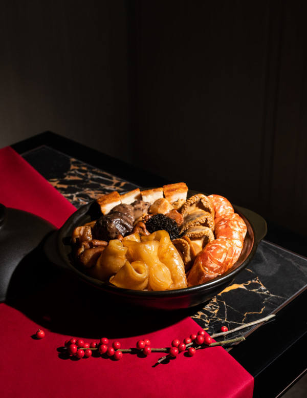 新年盆菜2025丨新年盆菜推介    精選早鳥優惠！鮑魚／花膠／發財蠔豉／遼參