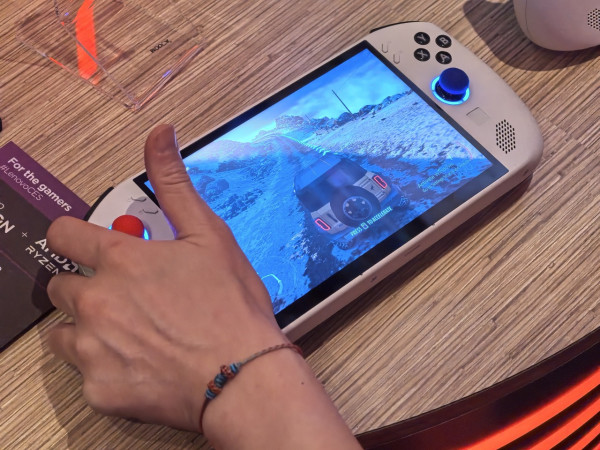 新機登場｜Lenovo Legion Go S 添猛將 Z1 Extreme 新版掌機登場 效能躍升暢玩AAA