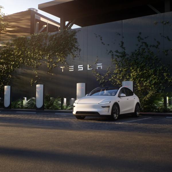 Tesla 全新 Model Y 正式登陸香港  內外全面升級售價 $34 萬起